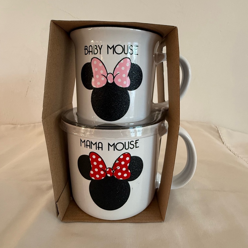 Disney Minnie Mouse Black and White Mug Set
